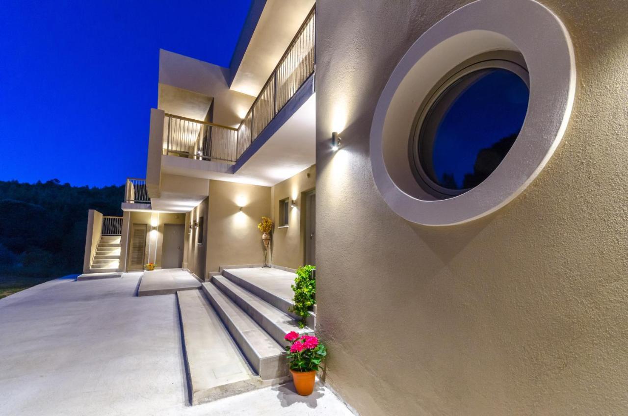 Forest Resort Suites Skiathos Troulos Eksteriør bilde