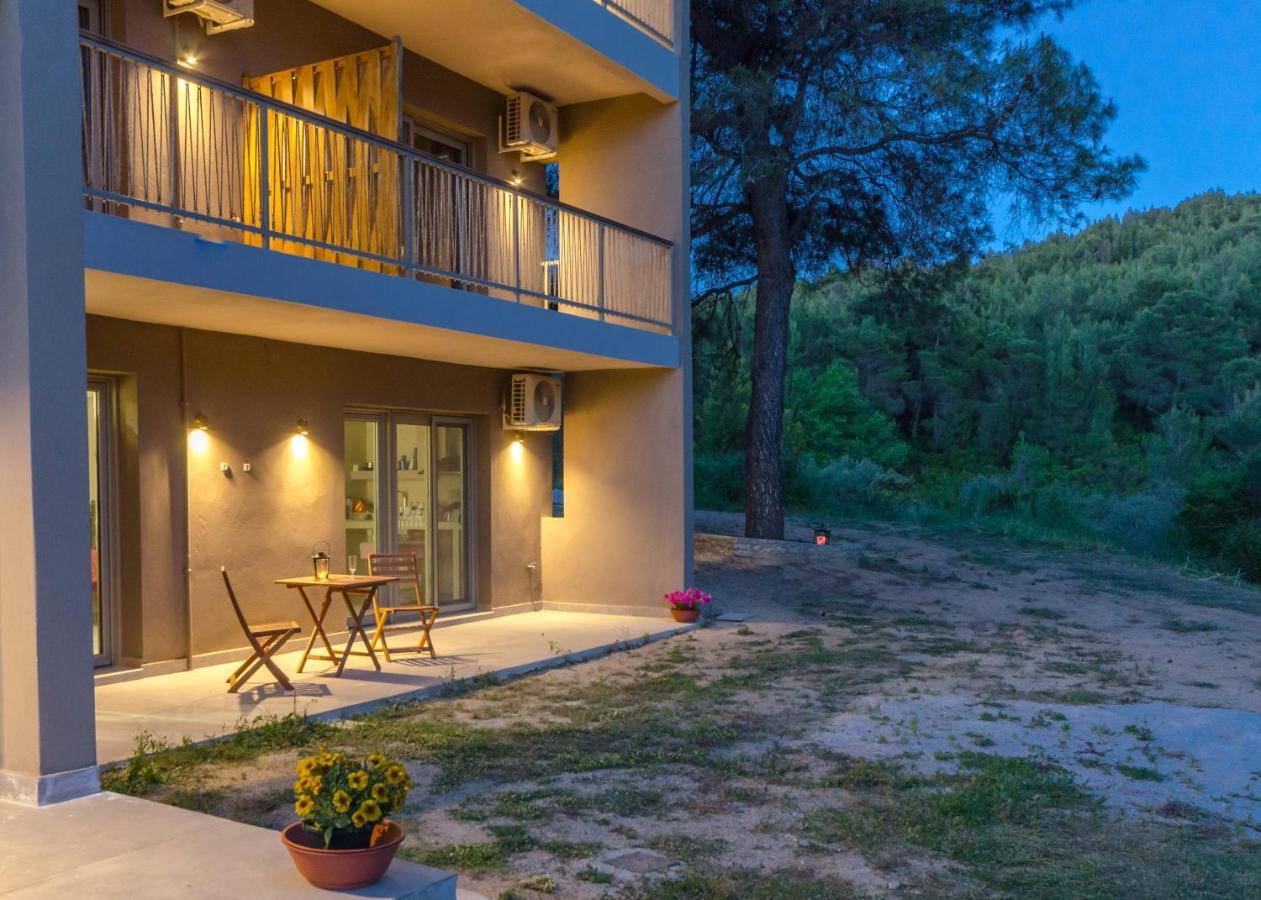 Forest Resort Suites Skiathos Troulos Eksteriør bilde