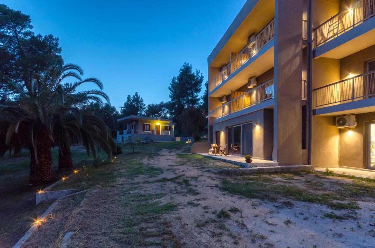 Forest Resort Suites Skiathos Troulos Eksteriør bilde