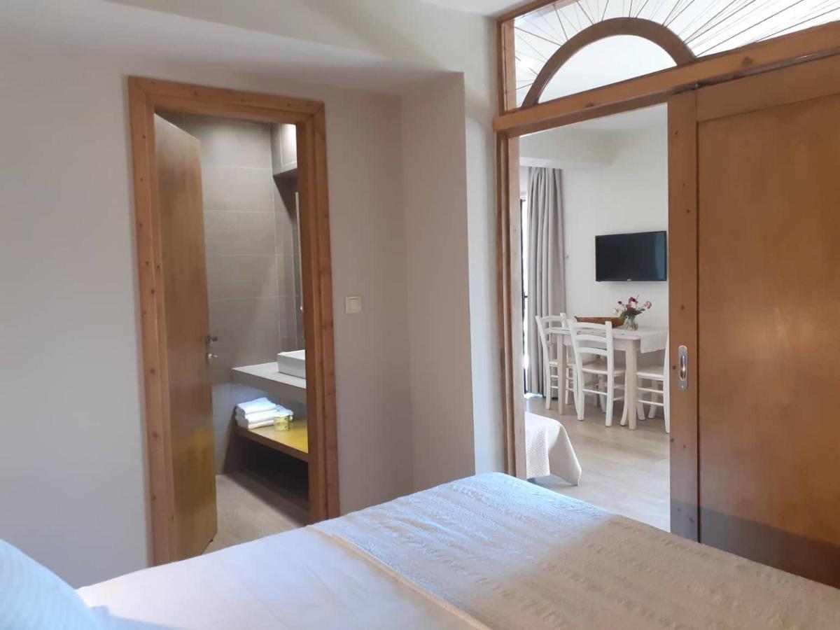 Forest Resort Suites Skiathos Troulos Eksteriør bilde
