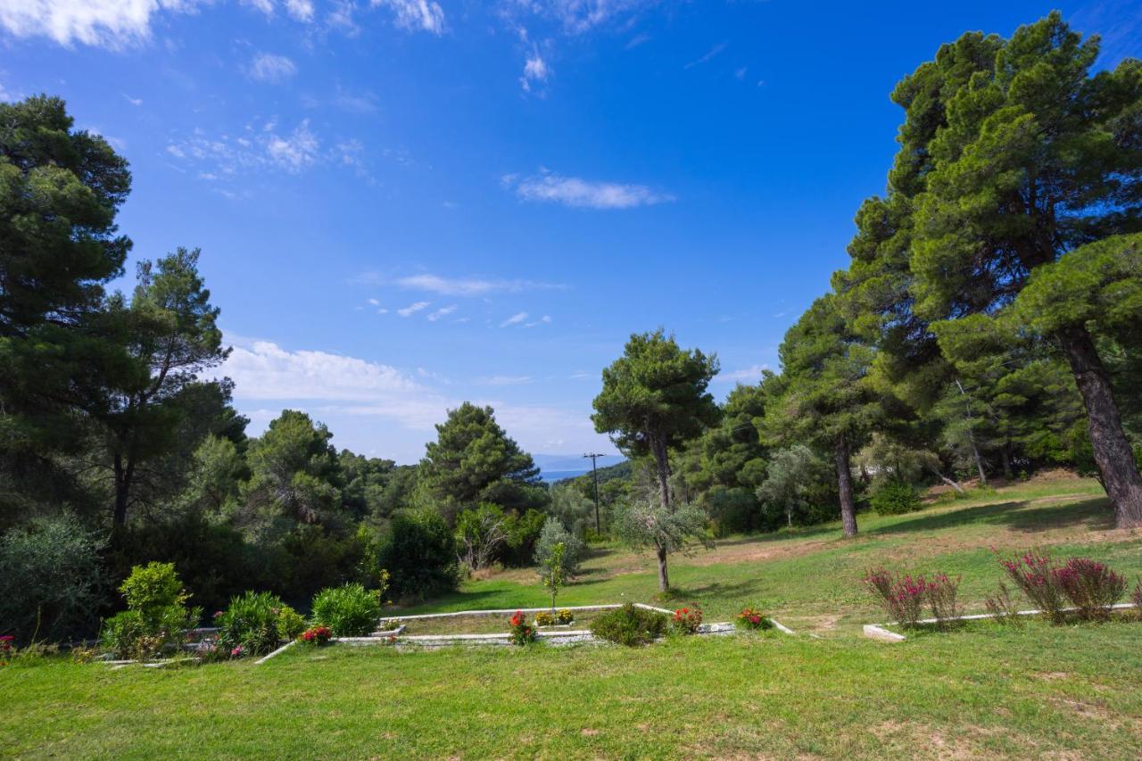 Forest Resort Suites Skiathos Troulos Eksteriør bilde