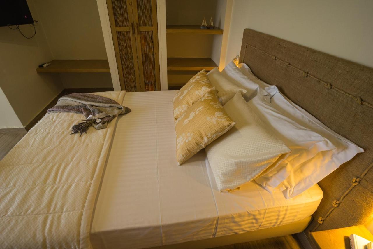 Forest Resort Suites Skiathos Troulos Eksteriør bilde
