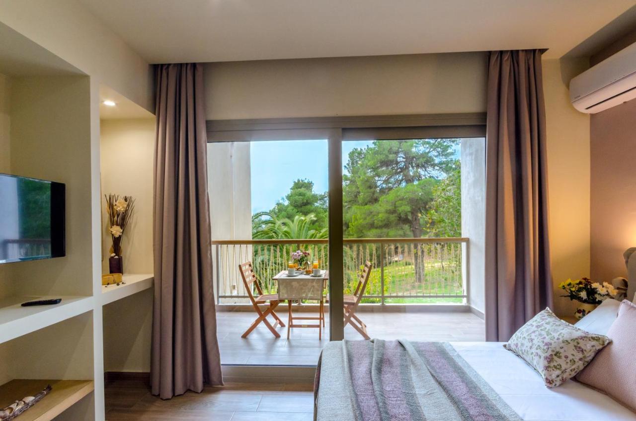 Forest Resort Suites Skiathos Troulos Eksteriør bilde
